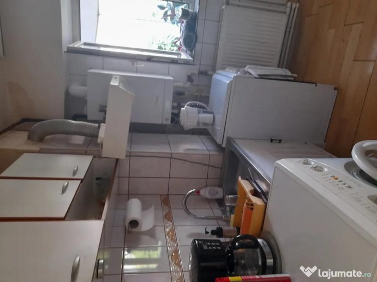 Garsonieră decomandată în Exterior Vest