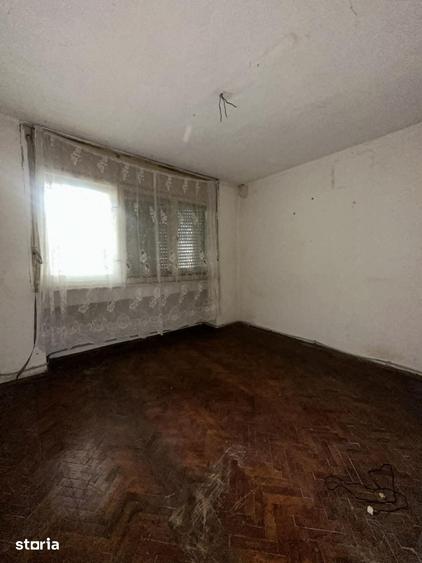 Apartament cu 2 camere semidecomandat în Micro 16