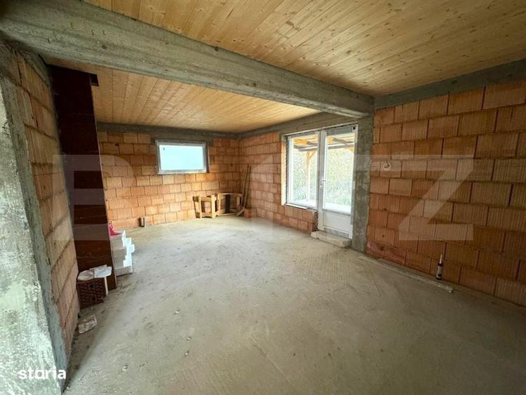 Casă cu 3 camere în Valea