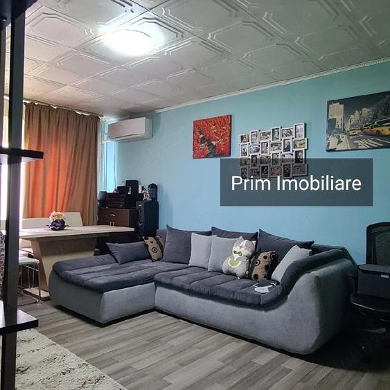 Apartament cu 2 camere decomandat în Mazepa 1