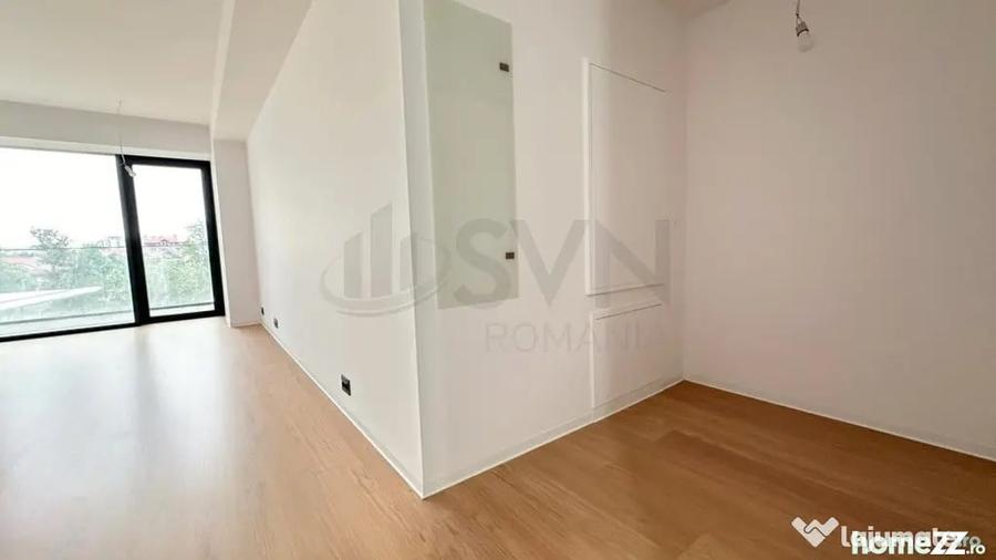 Apartament cu 4 camere semidecomandat în Floreasca