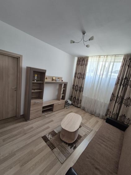 Inchiriez apartament cu gradina! - 5