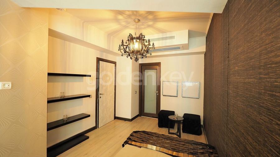 Apartament cu 3 camere semidecomandat în Herăstrău