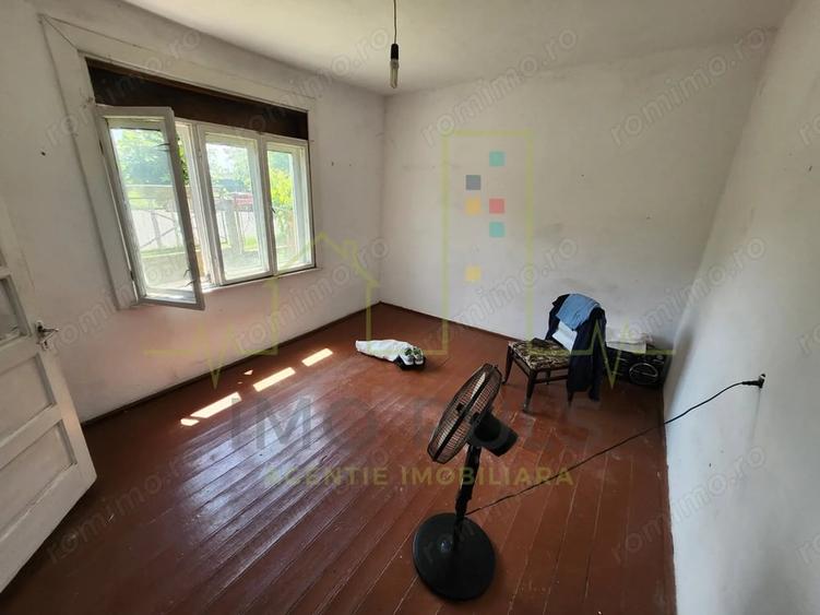 Casă cu 2 camere cu Teren 723 Mp în Complex Studențesc