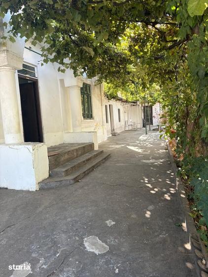 FALEZA NORD, CASA CU 6 CAMERE, 324 MP, PRET 420000 EURO - 4