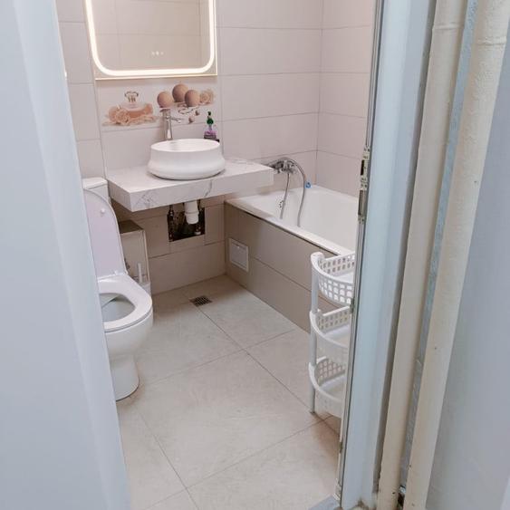 Inchiriez apartament 2 camere Cismigiu - 1