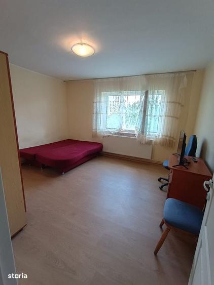 Apartament cu 2 camere decomandat în Decebal
