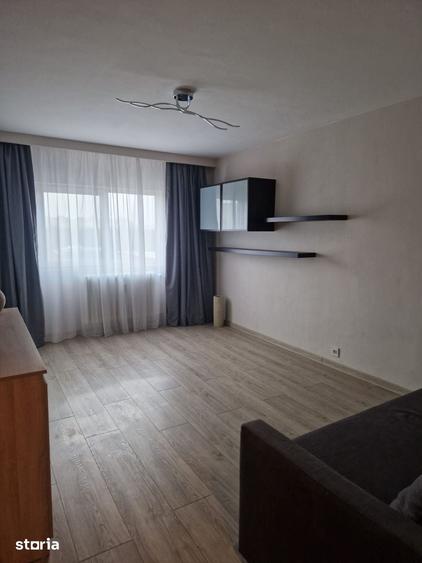 Garsonieră decomandată în Drumul Taberei