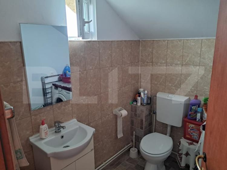 Casă individuală cu 4 camere cu Garaj în Câmpenești
