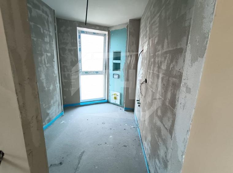 Apartament cu 2 camere semidecomandat în Mărăști