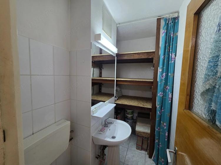 Apartament cu 4 camere decomandat în Militari