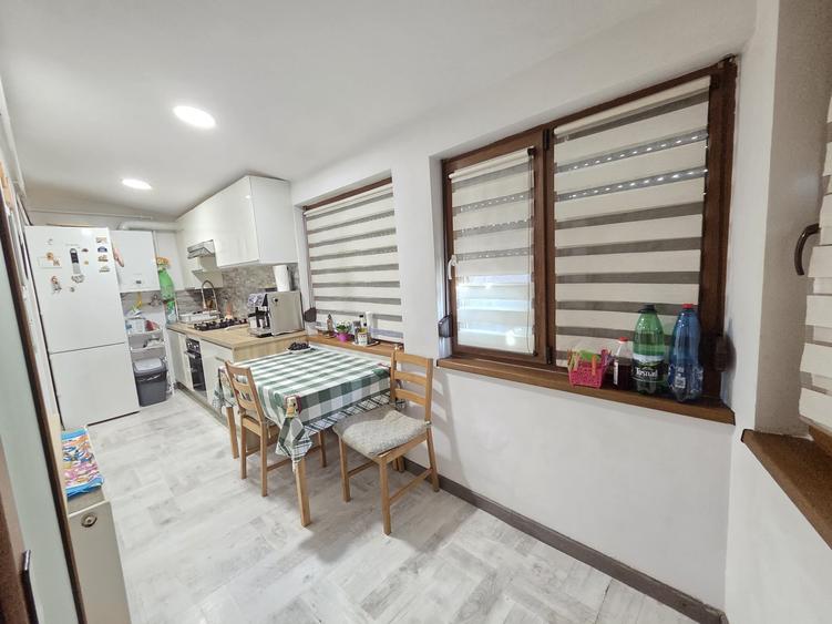 Apartament cu 2 camere semidecomandat în Siderurgiștilor