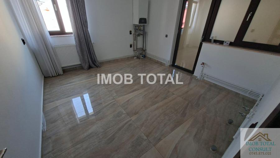 Spațiu comercial, de 190 mp, în Central
