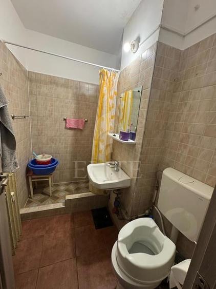 Apartament cu 2 camere semidecomandat, mobilat în Gheorgheni