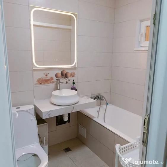 Apartament cu 2 camere decomandat în Cișmigiu