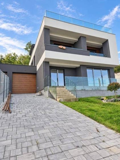 Casa de vanzare in Feleacu | 5 camere, terasa de 95 mp cu jacuzzi - 2