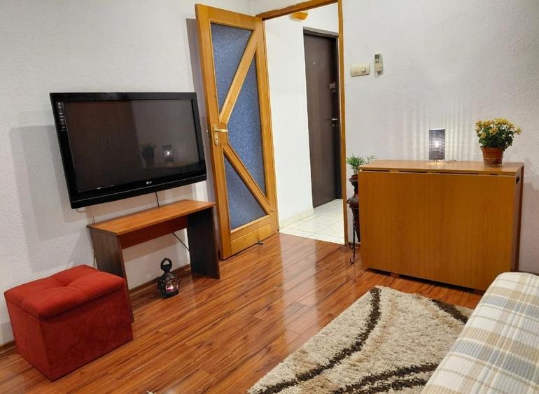 Garsonieră nedecomandată, mobilată în Colentina