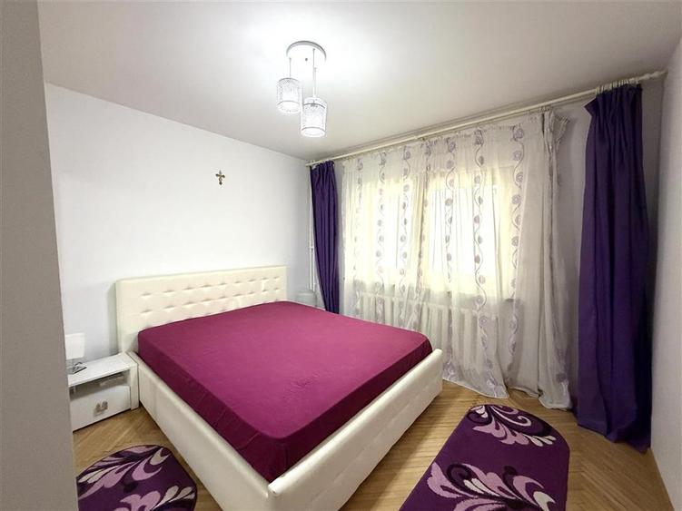 Apartament cu 2 camere decomandat în Cug