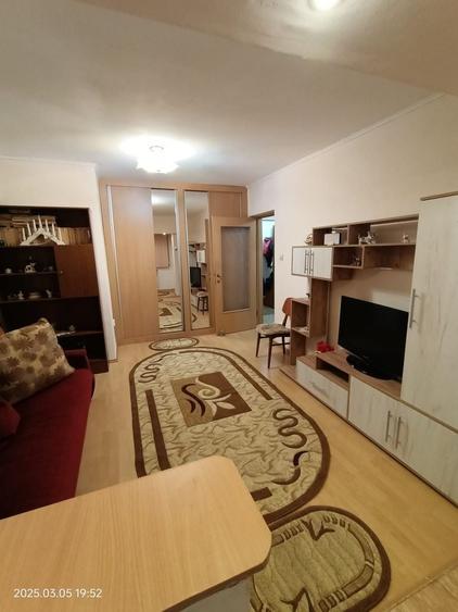 Garsonieră decomandată în Gării