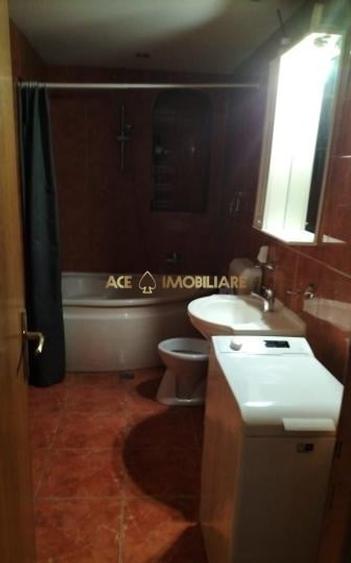 Apartament cu 2 camere decomandat, mobilat în Nerva Traian