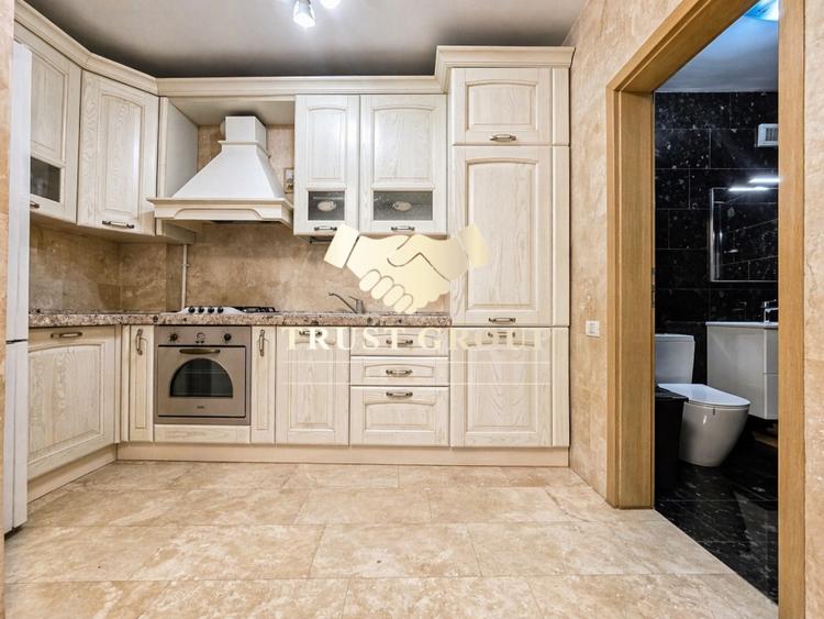 Apartament cu 3 camere semidecomandat, mobilat în Clucerului
