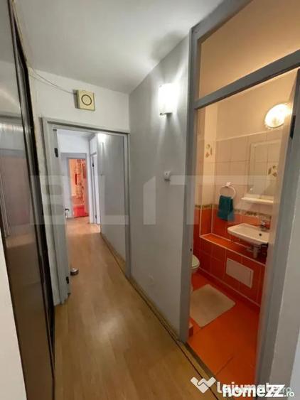 Apartament cu 3 camere decomandat în Lăpuș