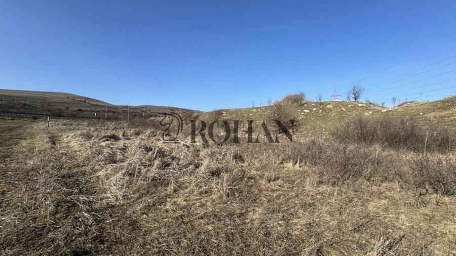 Teren agricol intravilan de 3208 mp, în Nord