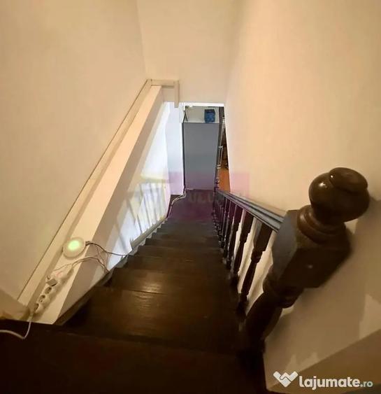Apartament cu 3 camere decomandat în Sebastian