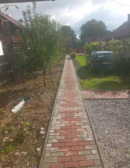 Casă individuală cu 1 camere cu Canalizare în Rusu Bârgăului