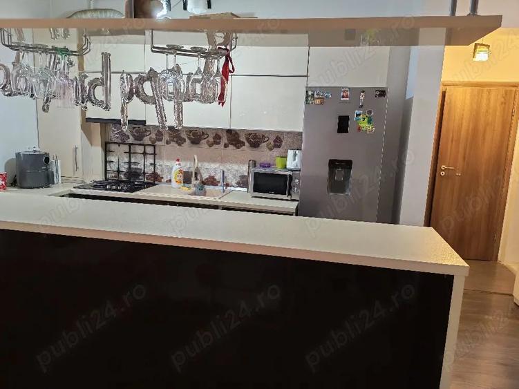 Apartament cu 3 camere decomandat în Chiajna