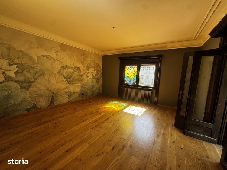 Apartament cu 4 camere în Dorobanți