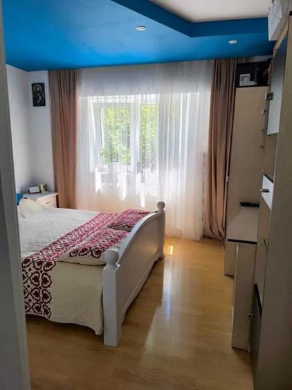 Apartament Cu 3 Camere Decomandate Etaj 2 Zona Obcini - 2