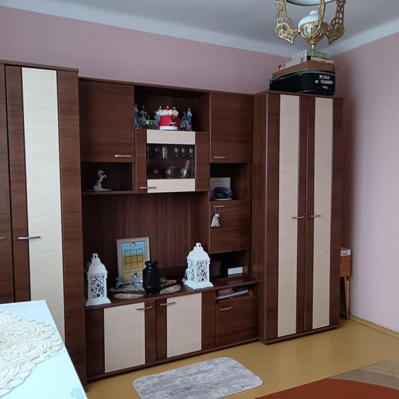Casă cu 3 camere în Central