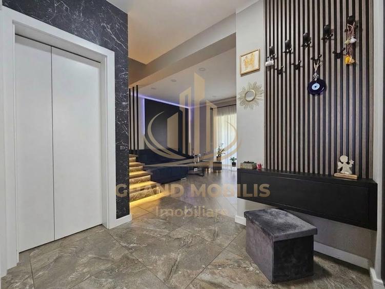 Duplex cu 3 camere cu Canalizare în Dumbrăvița