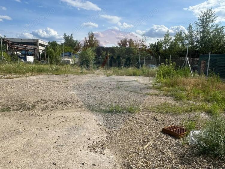 Spațiu comercial, de 200 mp, în Est