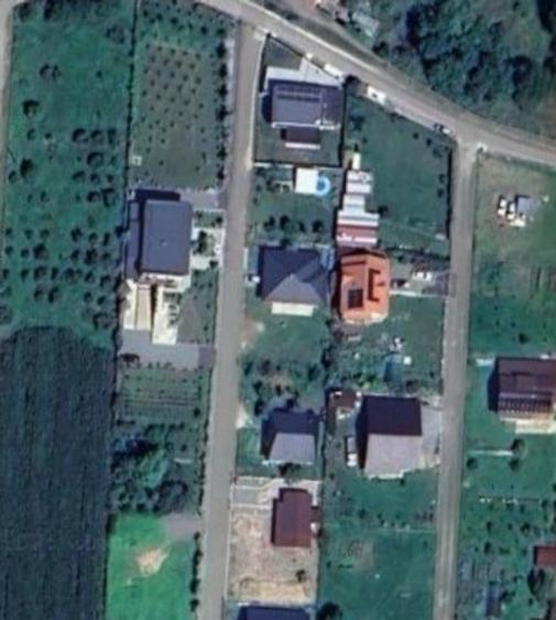 Teren Construcții intravilan de 700 mp, în Rădaia