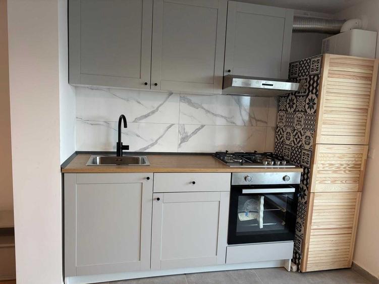 Apartament cu 2 camere semidecomandat în Baicului
