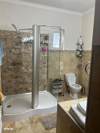 Apartament cu 3 camere semidecomandat în Libertății