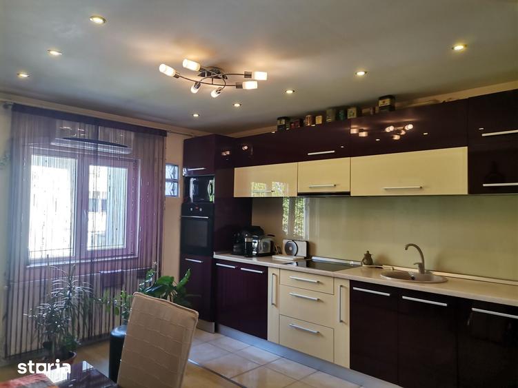 Apartament 4 camere decomandate, 94 mp Strada Bucure?ti/Marasti - 1