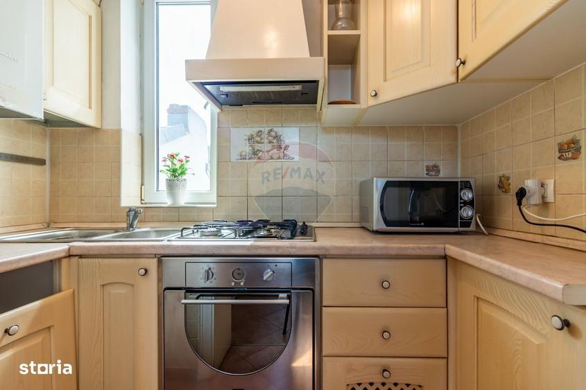 Apartament cu 4 camere, mobilat în Amzei