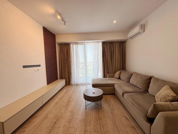 Apartament cu 2 camere semidecomandat, mobilat în Sisești
