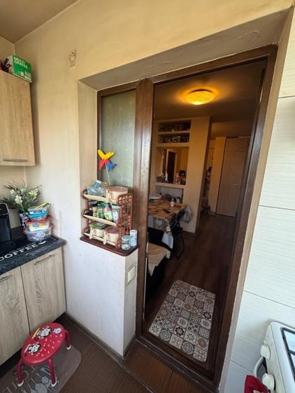Apartament doua camere decomandat ,Brazda ,etaj 1 - 7