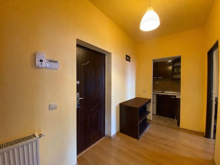 Apartament cu 2 camere decomandat, mobilat în Zorilor