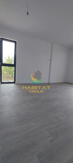 Apartament cu 3 camere decomandat în Berceni