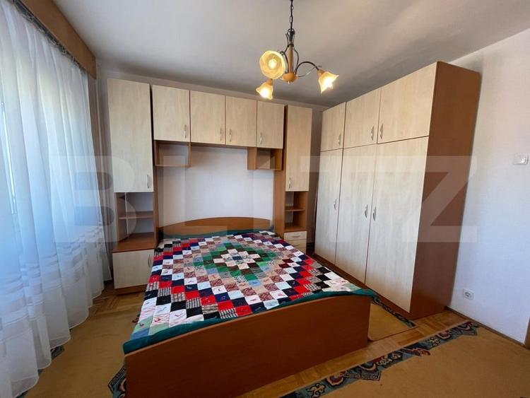 Apartament cu 3 camere decomandat, mobilat în Mărăști