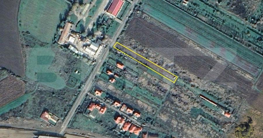Teren agricol extravilan de 2445 mp, în Periferie
