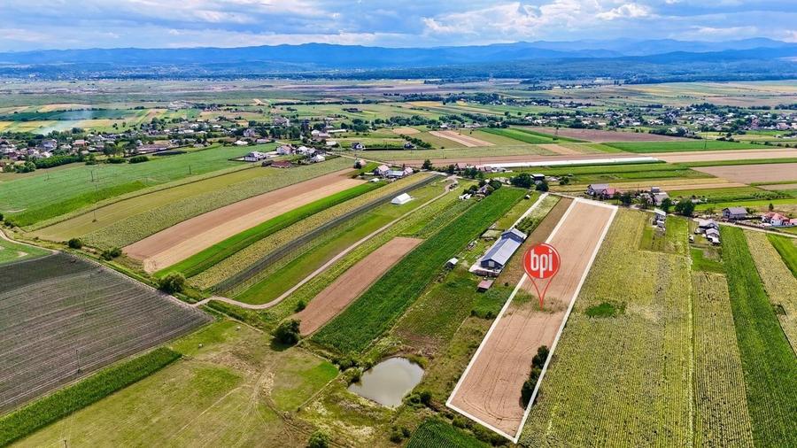 Teren Construcții intravilan de 9200 mp, în Fântâna Mare