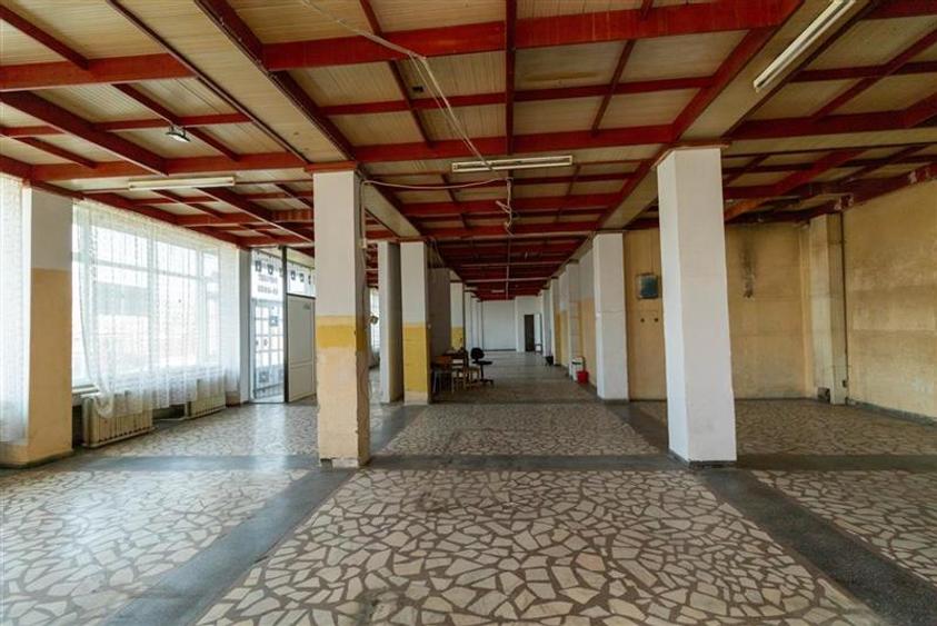 Spațiu comercial, de 474 mp, în Vest