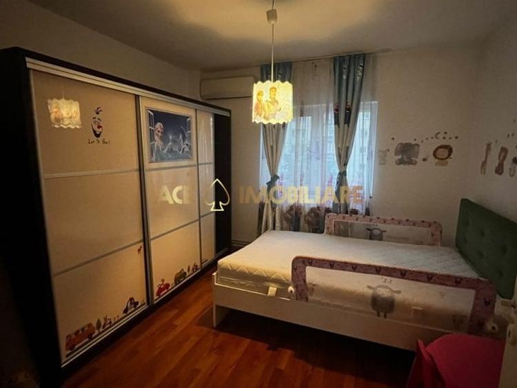 Apartament cu 3 camere decomandat, mobilat în Rahova