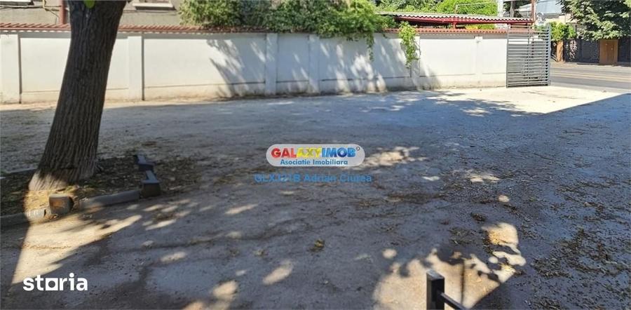 Casă cu 5 camere cu Teren 150 Mp în Centrul Civic